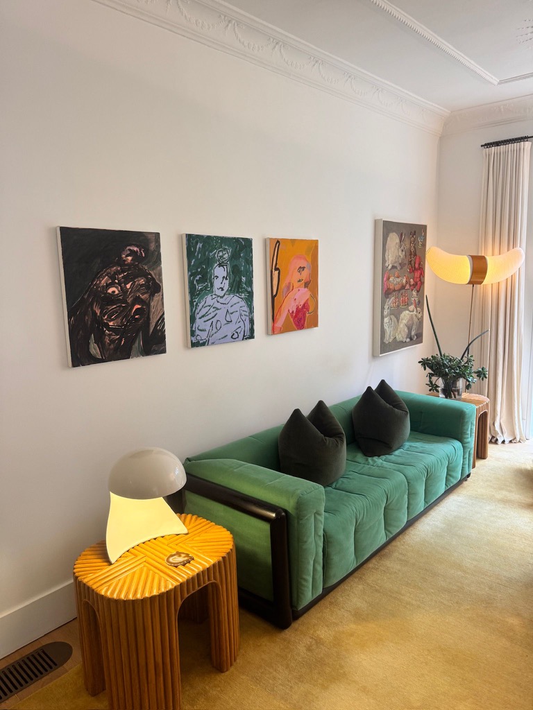 Premium hardwood detailed finish