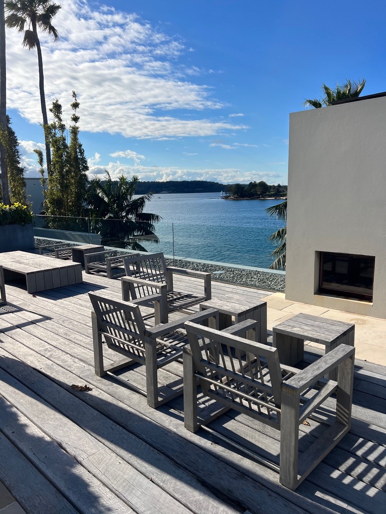 Crisp interior painting detail